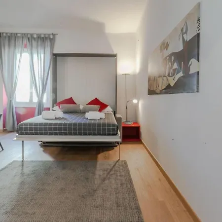 Casa Picasso Elegant In The Heart Of Appartamento Genova