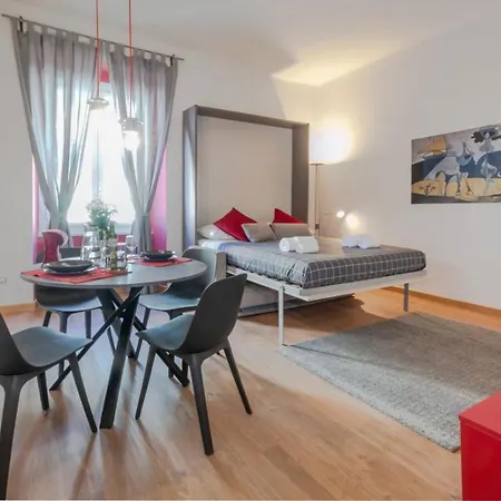 Casa Picasso Elegant In The Heart Of Appartamento