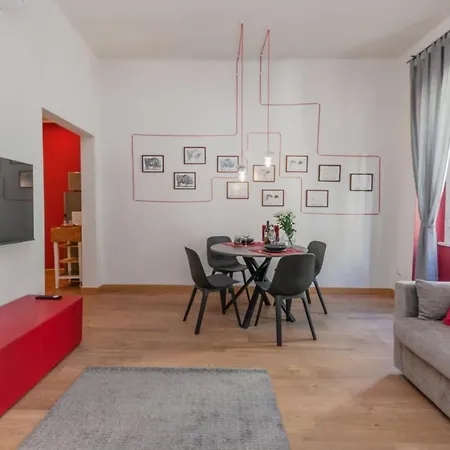 Casa Picasso Elegant In The Heart Of Appartamento Genova